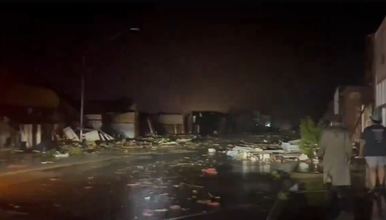 PHOTO Holdenville Oklahoma Suffered Tornado Damage