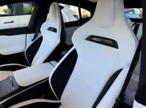 PHOTO Tesla Model S Plaid Seats Look Like Professional Race Car Seats