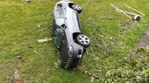 PHOTO Jeep SUV Flipped Over And Windshield Shattered From Columbia TN Tornado