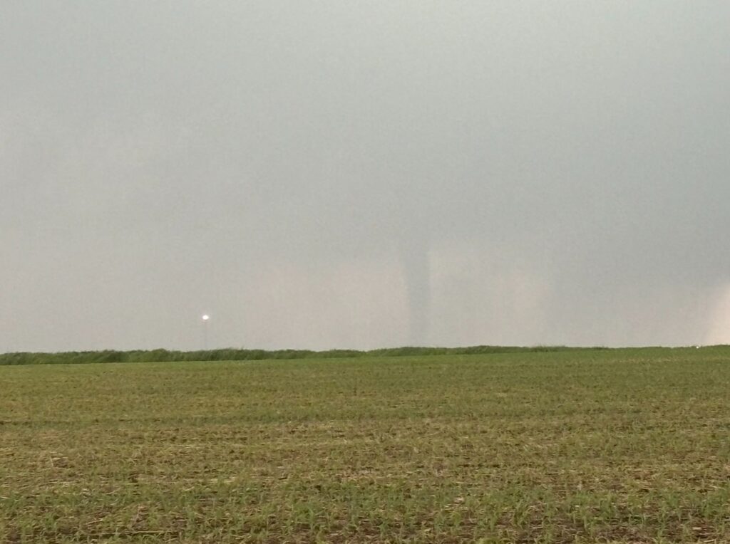 PHOTO Of Red Oak Iowa Tornado When It Was Just 5 Miles East Of Town
