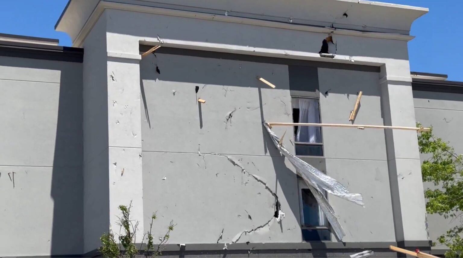 PHOTO What's Left Of Hampton Inn Hotel In Barnsdall Oklahoma