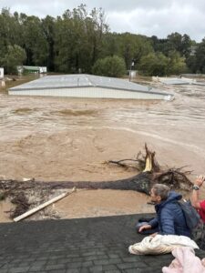 PHOTO 3 People Drowned After Roof Collapsed While Sitting On Roof After House Was Flooded To The Ceiling In Asheville NC