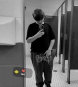 PHOTO Colt Gray Bathroom Mirror Selfie At School