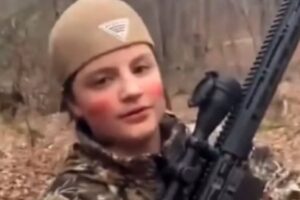 PHOTO Colt Gray In Camo With A Very Dangerous Gun
