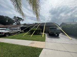 PHOTO Man In Florida Strapped Down His Whole House With Metal Straps