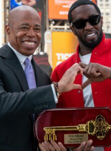 PHOTO P Diddy Was Given The Key To The City Of New York And The Mayor Of New York Eric Adams Is Now Under Investigation