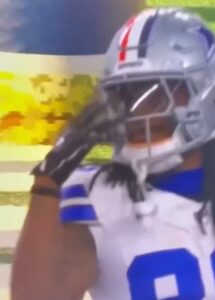 PHOTO CeeDee Lamb Signaling At His Face Like I Can't See The Ball Because Of The Sun