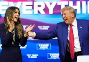 PHOTO Donald Trump Love Tapping Kristi Noem On The Arm