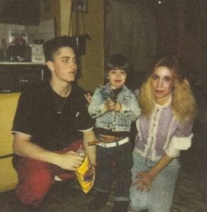 PHOTO Eminem With His Mother And Brother In 1990