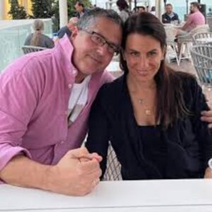 PHOTO Karen Friedman Agnifilo Holding Hands With Her Husband