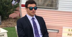 PHOTO Luigi Mangione Wearing Dark Sunglasses