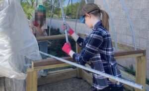 PHOTO Natalie Rupnow Doing Outdoor Gardening Class At School