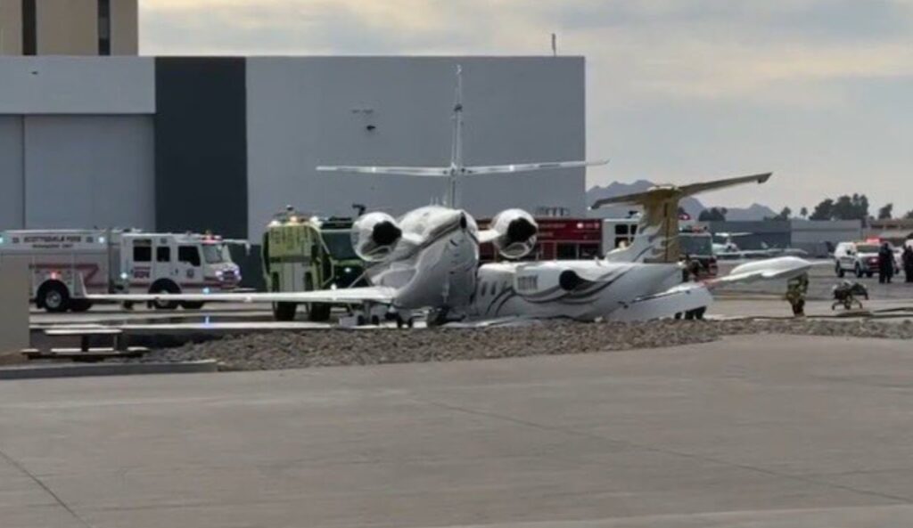 PHOTO What's Left Of Vince Neil's Damaged Plane After It Crashed And