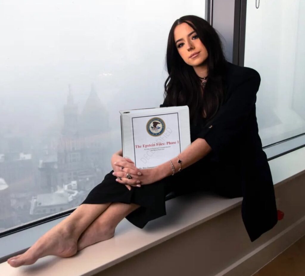 PHOTO Ashley St Clair's Feet Finder Account Accessed Phase 1 Of Epstein