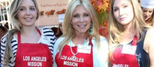 PHOTO Pamela Bach Giving Back After Volunteer Event With Her Two Daughters