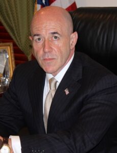 PHOTO Bernie Kerik Visiting The White House