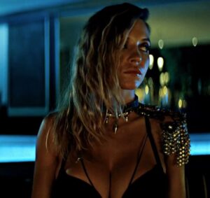 PHOTO Golden Nuggets Hanging Off Of Sydney Sweeney's Shoulders