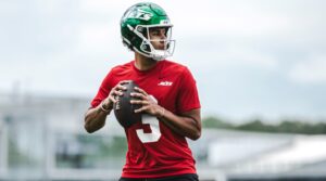 PHOTO The Very Last Time Jordan Travis Was At NJ Jets Spring Practice