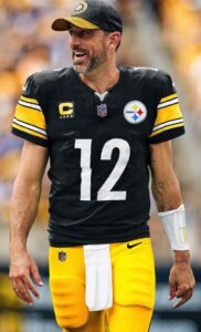 PHOTO Aaron Rodgers In A Pittsburgh Steelers Uniform
