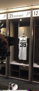 PHOTO Kevin Durant's Jersey In Spurs Locker Room