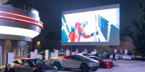 PHOTO Tesla Diner Was Showing 2001 A Space Odyssey Movie On Monday