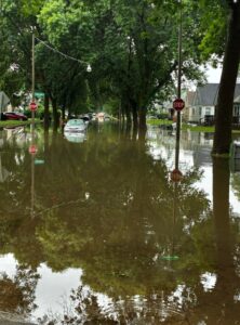 PHOTO Entire Neighborhoods In Milwaukee Wisconsin Can't Be Drive Down Because There's Too Much Rain Water