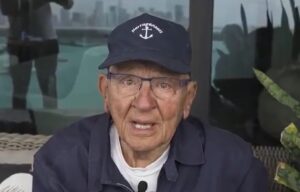 PHOTO Frank Caprio Wearing A Sailor Baseball Hat