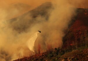 PHOTO Helicopter Doing Water Drop On Pickett Fire