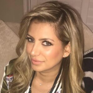 PHOTO Jasveen Sangha Wears Massive Amounts Of Eye Liner