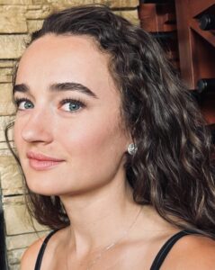 PHOTO Kelley Mack Had No Plastic Surgery