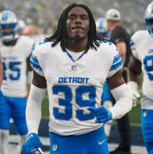 PHOTO Morice Norris Only Had One Tooth Sticking Out Before His Head Snapped Back During Injury