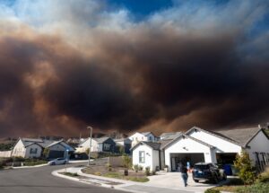 PHOTO Very Nice Two Story Houses Sitting Threatened By Canyon Fire In Castaic CA