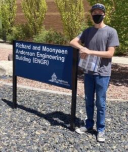 PHOTO Tyler Robinson In Front Of Utah State University Engineering Building