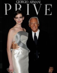 PHOTO Giorgio Armani With Anne Hathaway