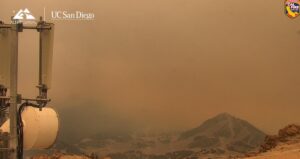 PHOTO Mammoth Lakes California Is So Polluted From Garnet Fire