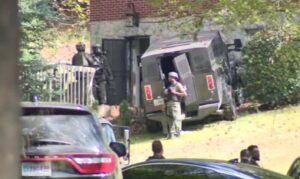 PHOTO Heavy Armed Police Presence Fighting Derrick Groves Who Was Holed Up In A Standoff