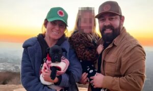 PHOTO Michael Duarte With His Family Before He Died