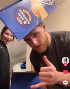 PHOTO Tucker Kraft Wearing A Kraft Yac And Cheesehead