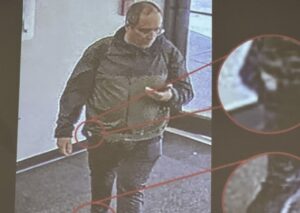 PHOTO Claudio Neves Valente Of Portugal Was Walking Around Everywhere With Weapons Strapped To Him