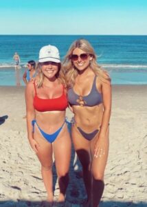 PHOTO Karoline Leavitt Looking Chunky In Red And Blue Bikini