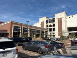 PHOTO Lane Kiffin Wasn't At Ole Miss Football Facility For 1 PM Team Meeting