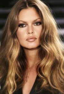 PHOTO Of Brigitte Bardot's Perfect Hair