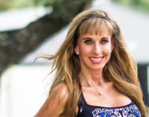 PHOTO Susan Dell Looking Ugly Wearing A Tank Top