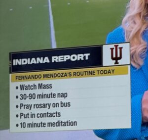 PHOTO Fernando Mendoza's Daily Routine Includes Praying The Rosary On The Bus