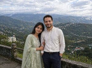 PHOTO Cole Thomas Allen With His Girlfriend