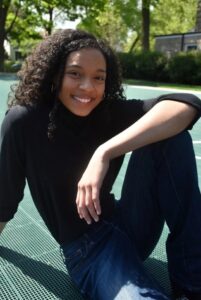 PHOTO Cole Tomas Allen's Sister Has No Ass