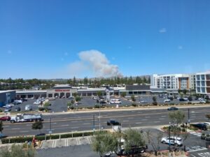 PHOTO Simi Valley Sandy Fire Is Visible From Topanga Canyon Boulevard In Woodland Hills California