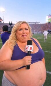 PHOTO Holly Rowe With Her Belly Hanging Out On Saturday Night Football In Oxford Between LSU And Ole Miss