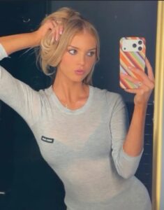 PHOTO Landry Kiffin Messy Hair Day