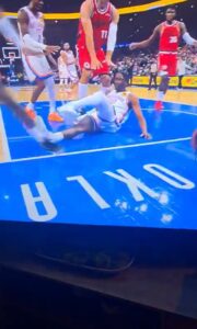 PHOTO Jalen Williams' Broken Ankle Just Hanging There